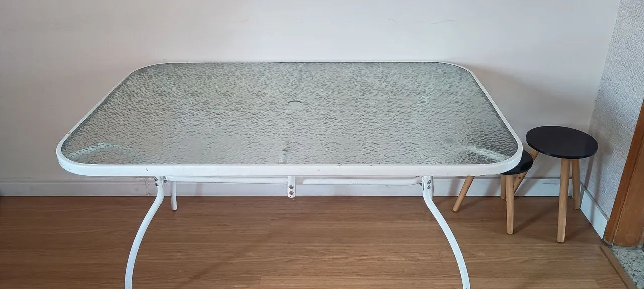 Mesa de jantar de vidro 