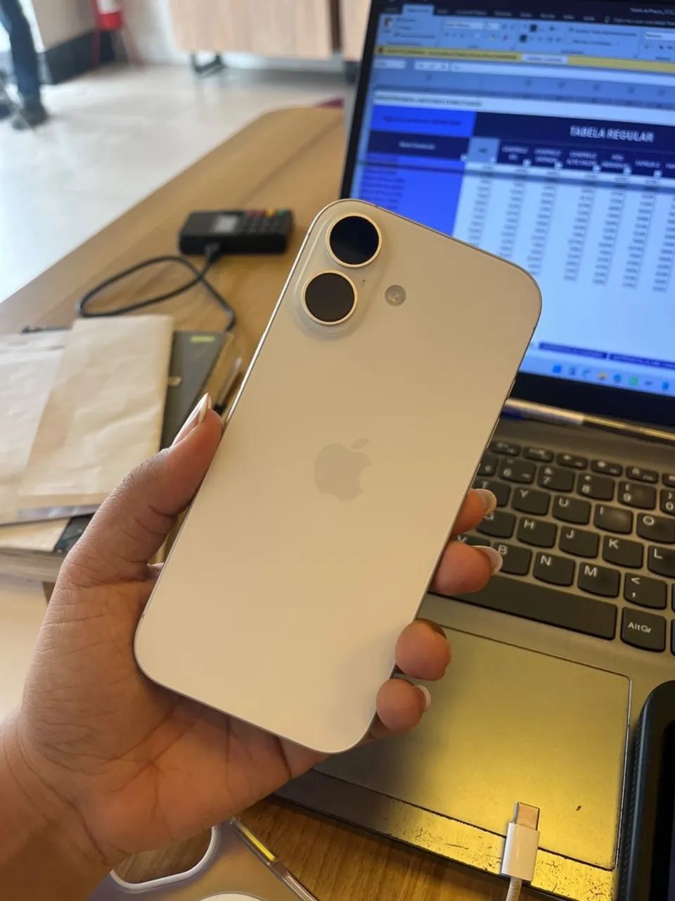 iPhone 17 256GB