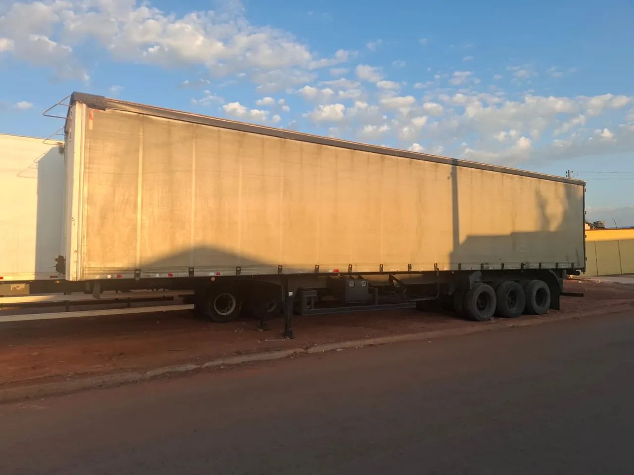 Carreta sider LS 3 eixos Facchine 2012  - Foto 4