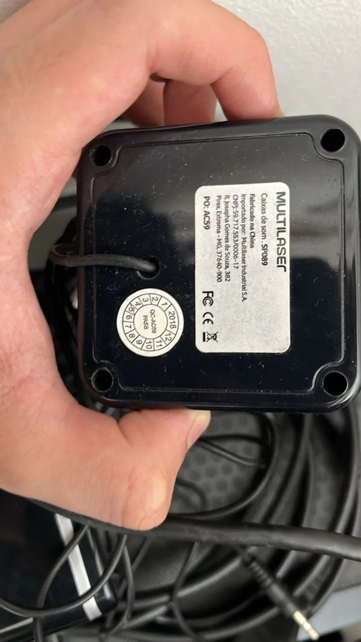 Caixinha de som para computador 