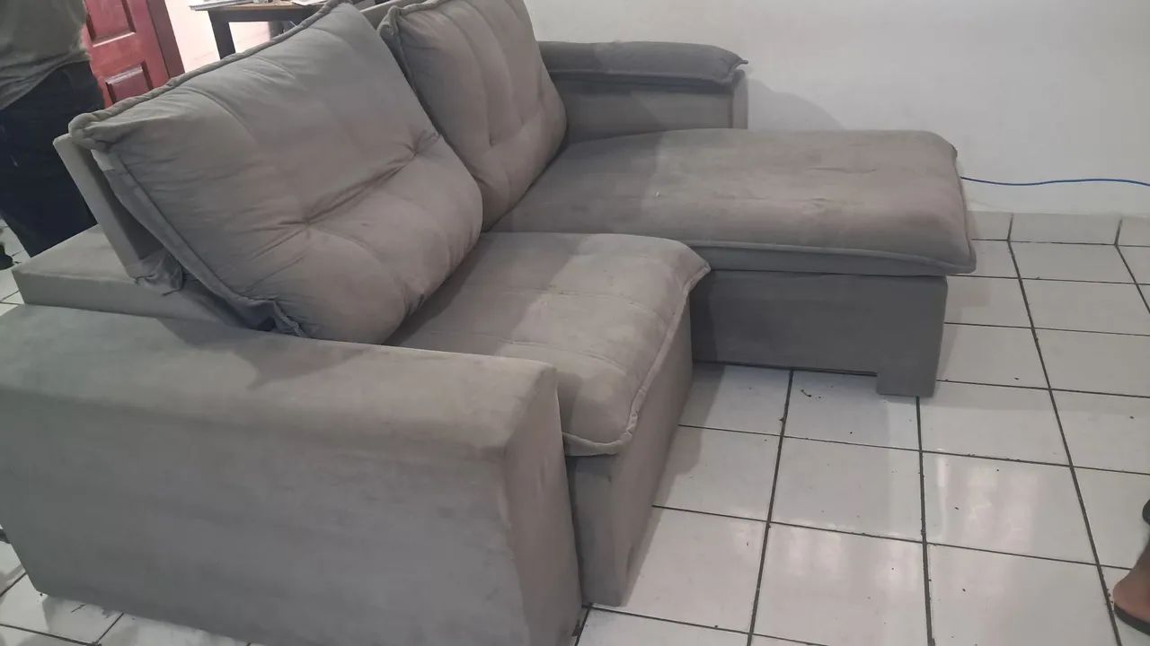 Sofá retrátil