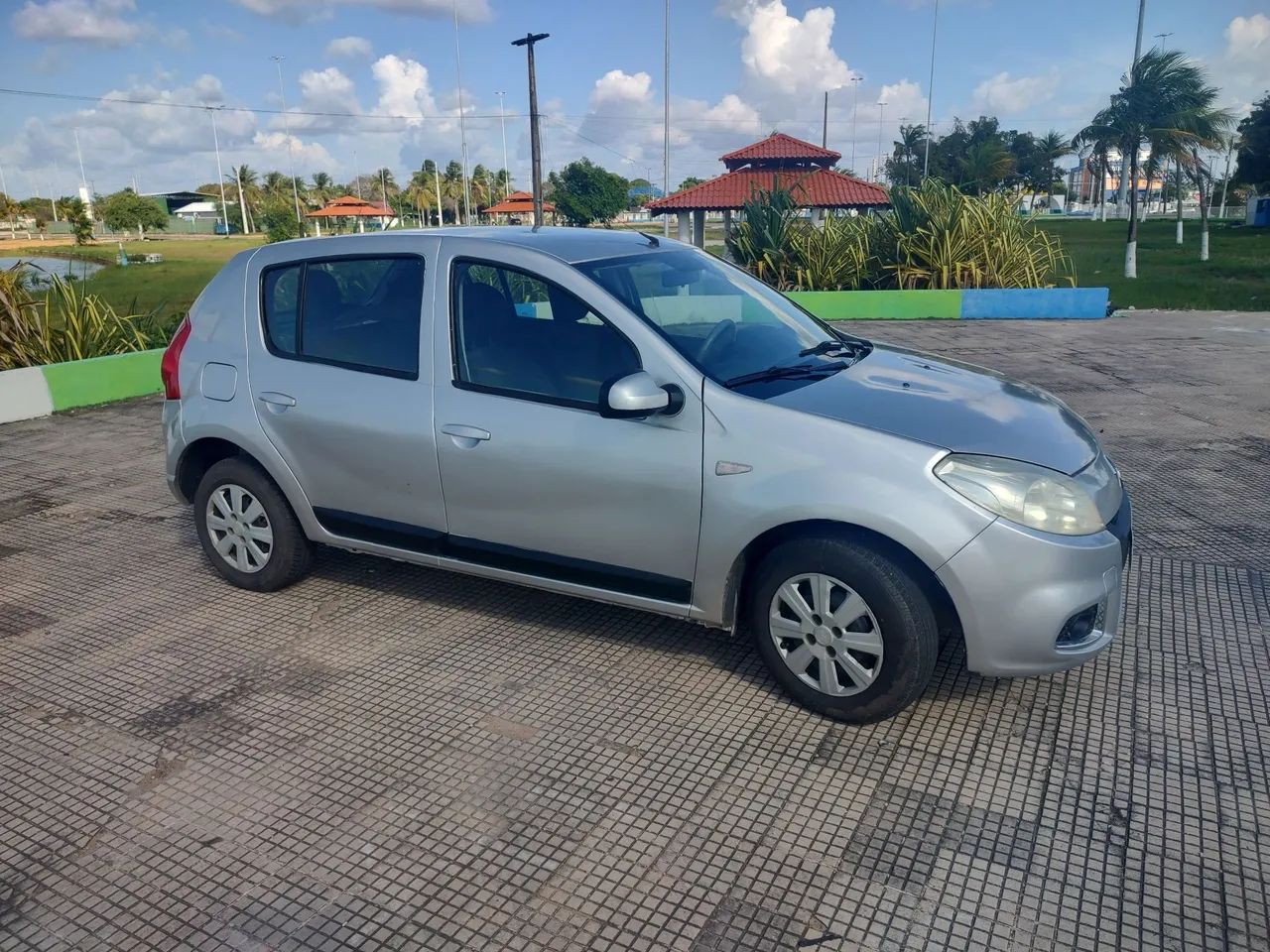 Renault Sandero Expression Hi-flex 1.0 16V 5P 2012 - Foto 5