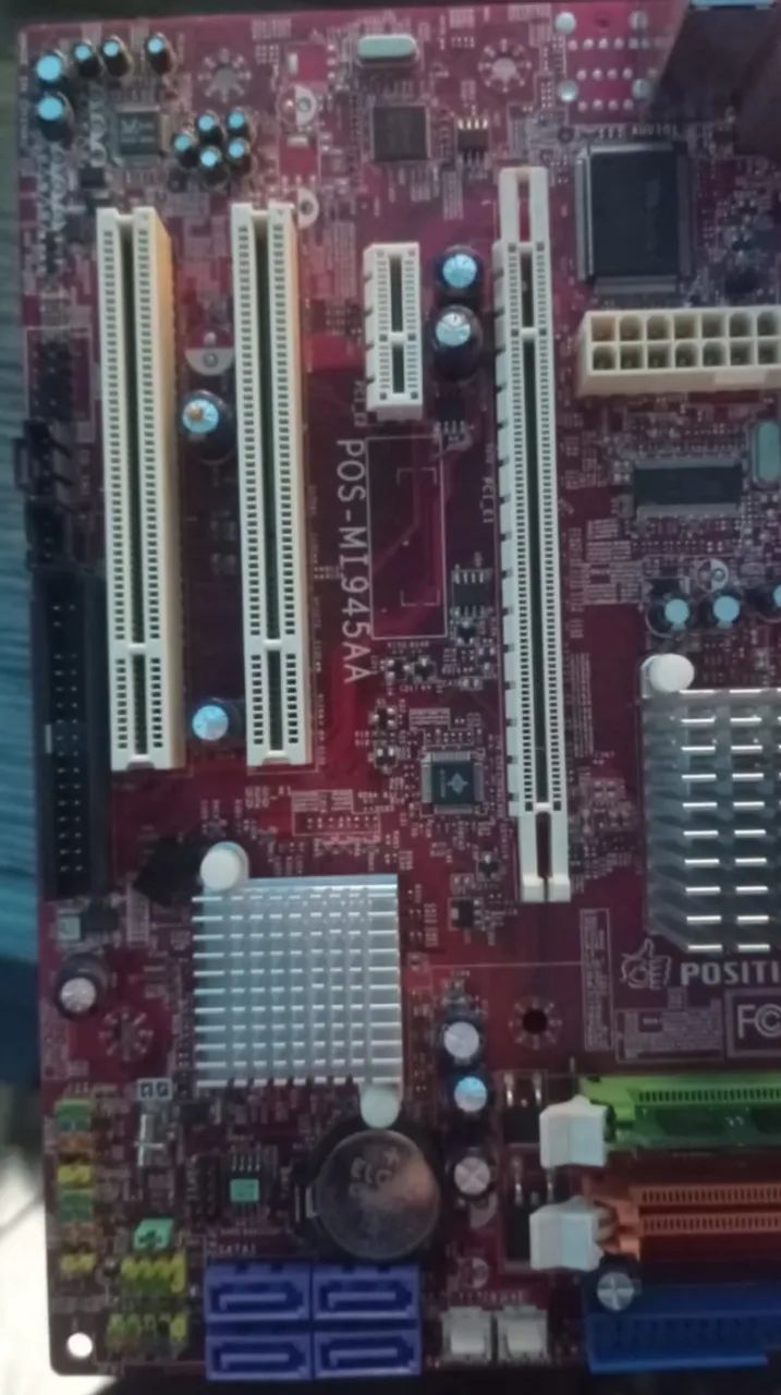3 Placas-mãe Positivo LGA775 POS-MI945AA com processadores Intel - Foto 3