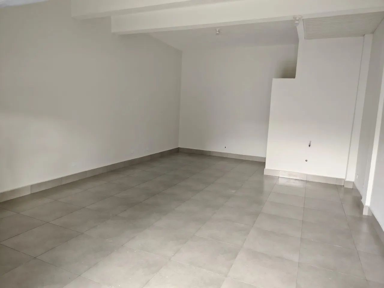Salão para alugar no bairro Loteamento Sumaré - Maringá/PR - Foto 3