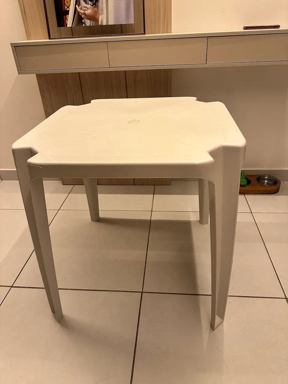 Mesa de plástico branca - Foto 2