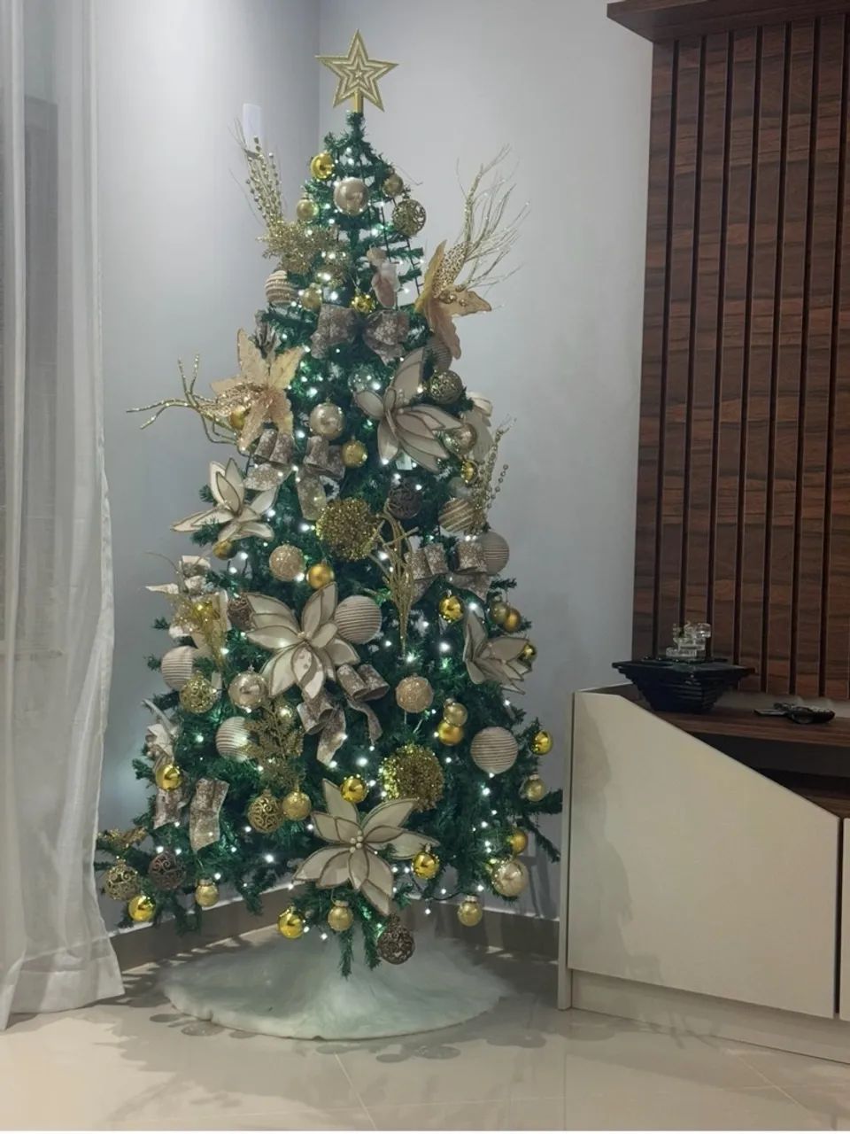 Árvore de Natal 2,10 Decorada 