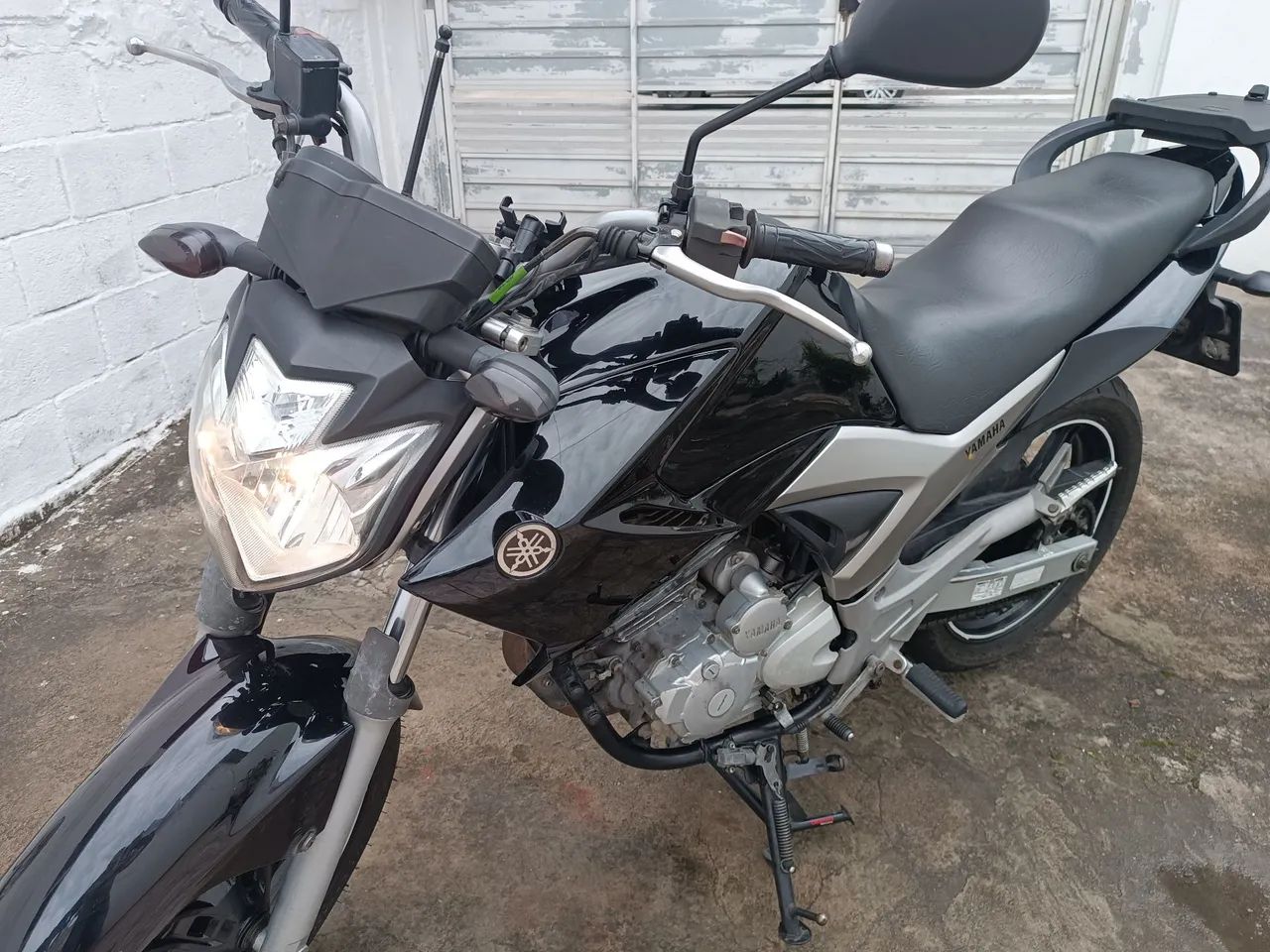 Fazer 250 2015 kM Baixo aceito troca - Foto 3