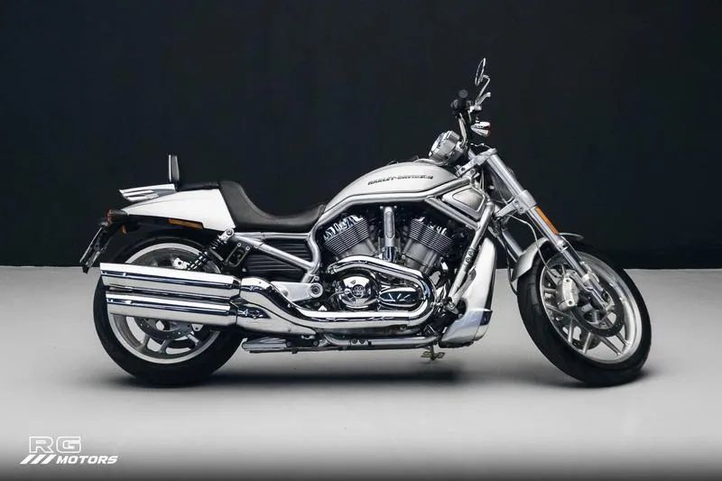 HARLEY-DAVIDSON VRSCDX A 2012 - Foto 4