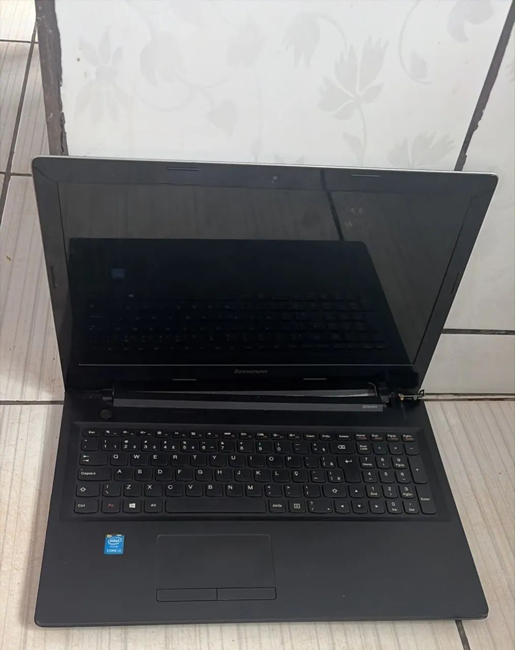 Vendo notebook Lenovo  - Foto 2