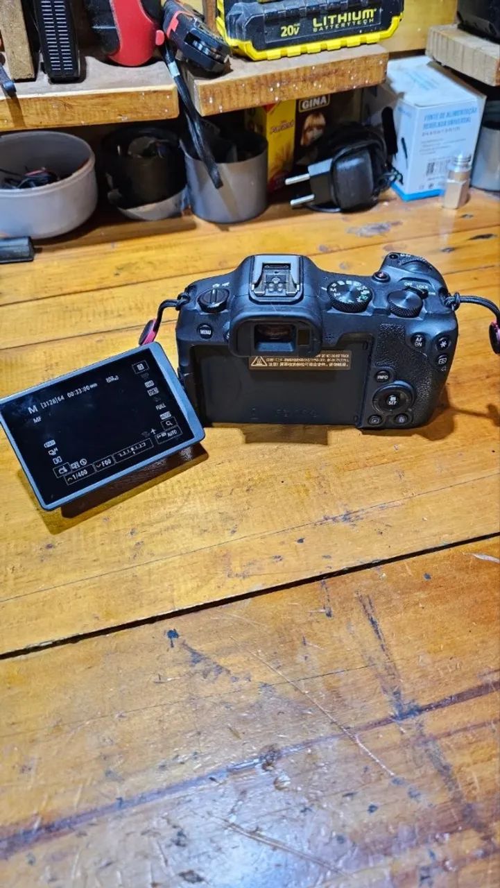 Camera Canon R8 - Foto 2