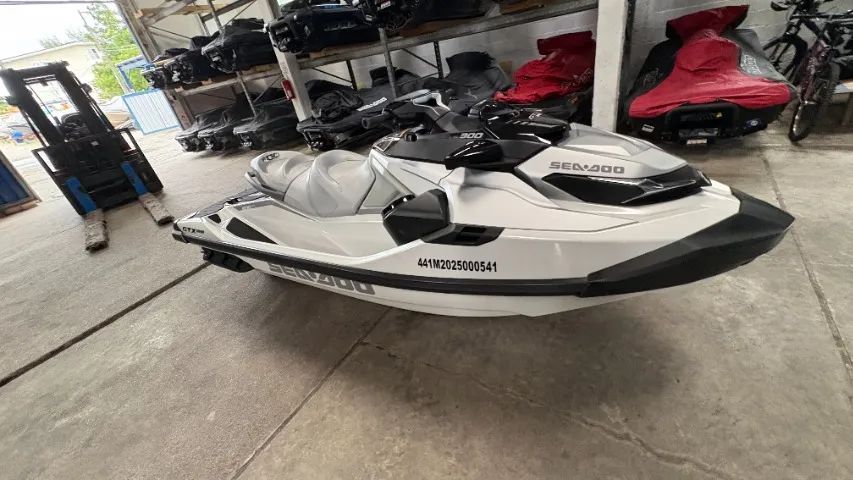 Sea doo GTX 300 LIMITED c/ 44 hs de uso ( zerado ) - Foto 5