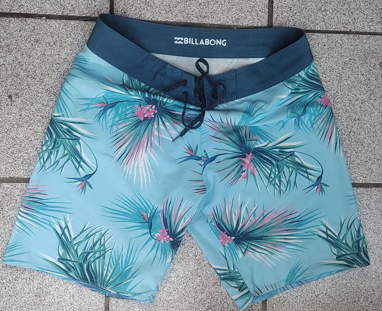 Bermuda Billabong Original Tam 42 impeçavel