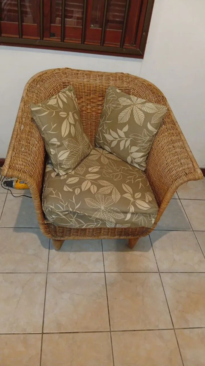 Poltrona vimo rattan barbada R$200 - Foto 4