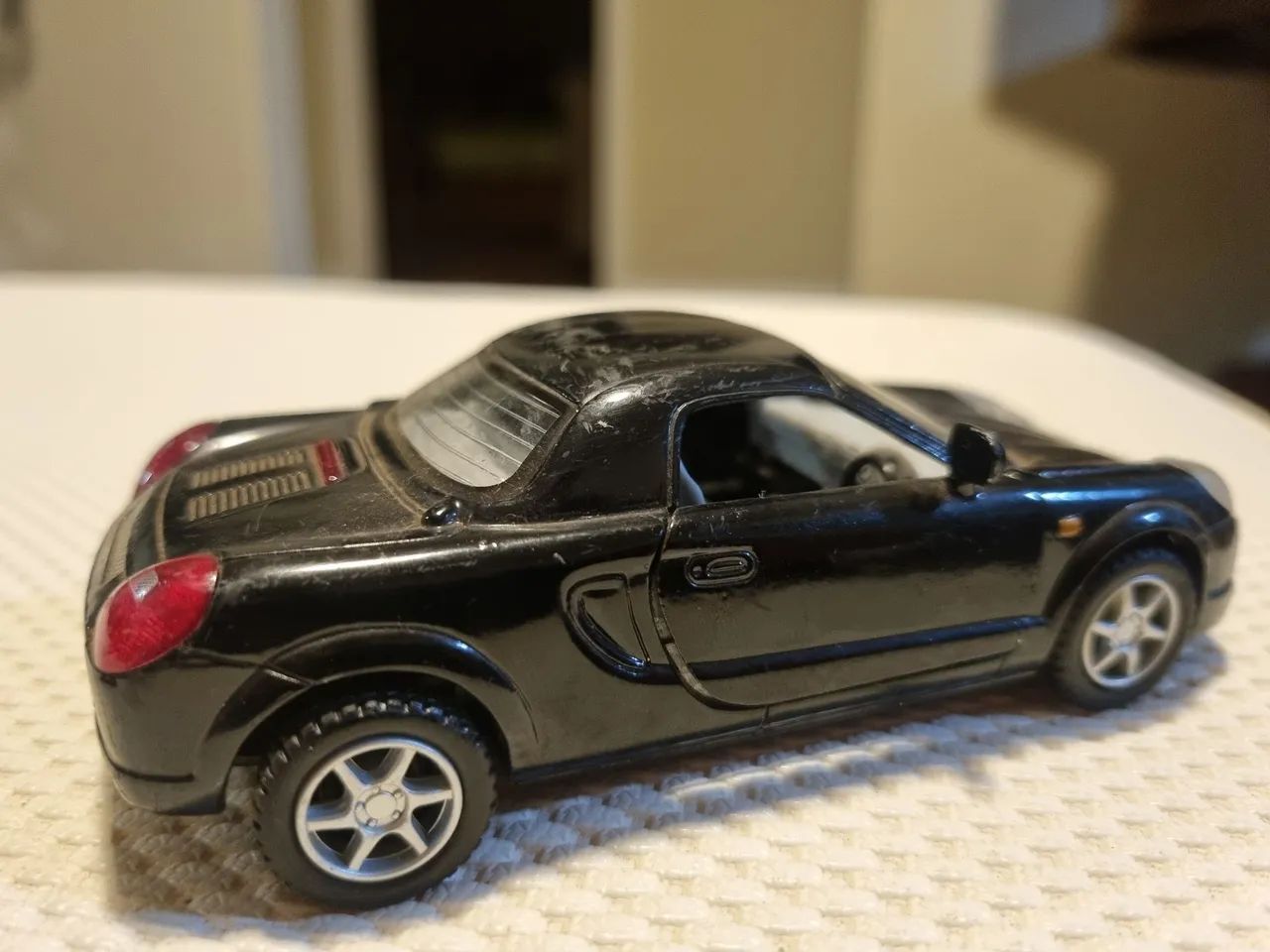 Miniatura Toyota MR2 Spyder 1/32 Diecast Preto - Foto 3
