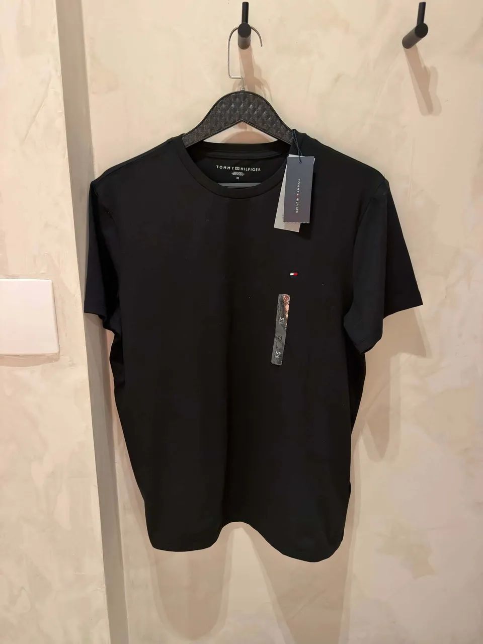 Camisa preta Tommy - Foto 2