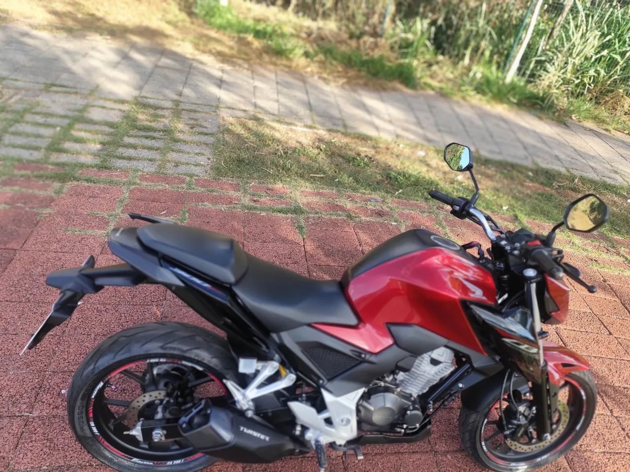 CB 300f - Foto 4