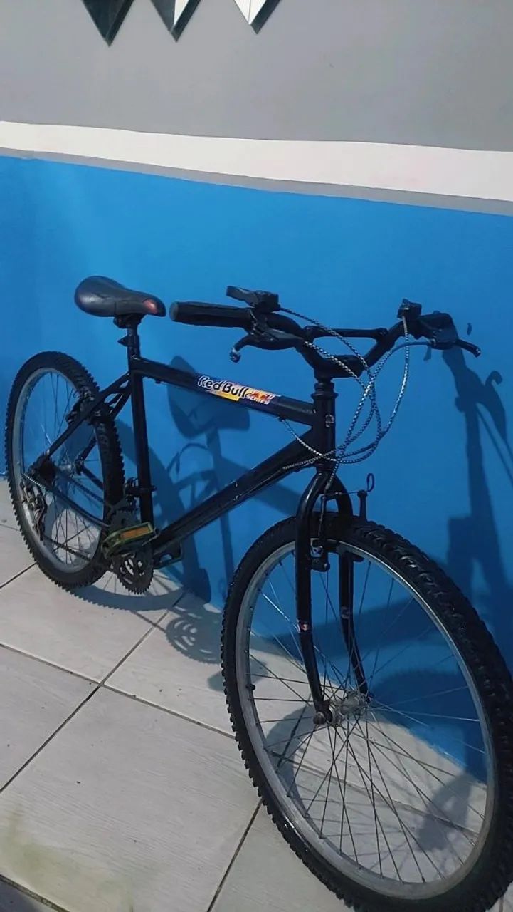 Vendo bicicleta aro 26 de marcha  - Foto 3