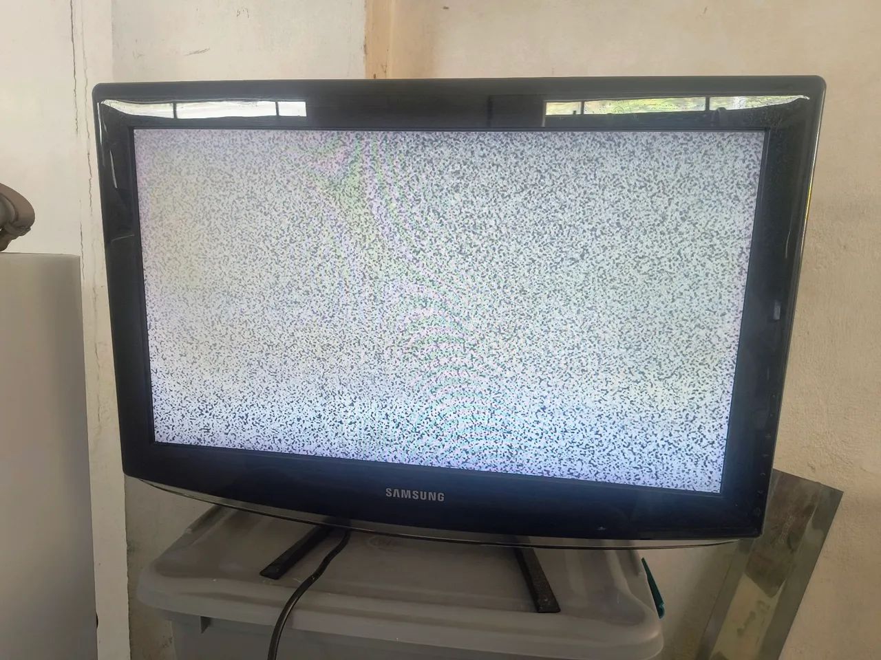 TELEVISÃO LCD 26 POLEGADAS - Foto 2