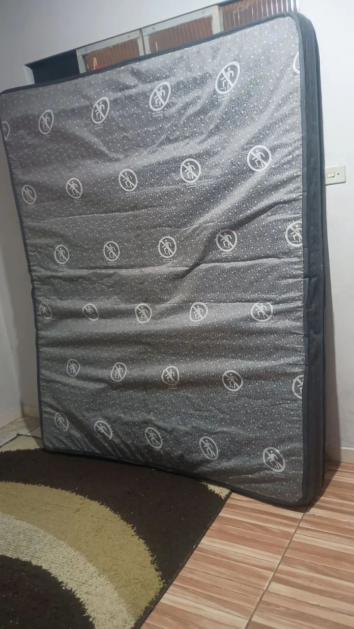 Cama queen