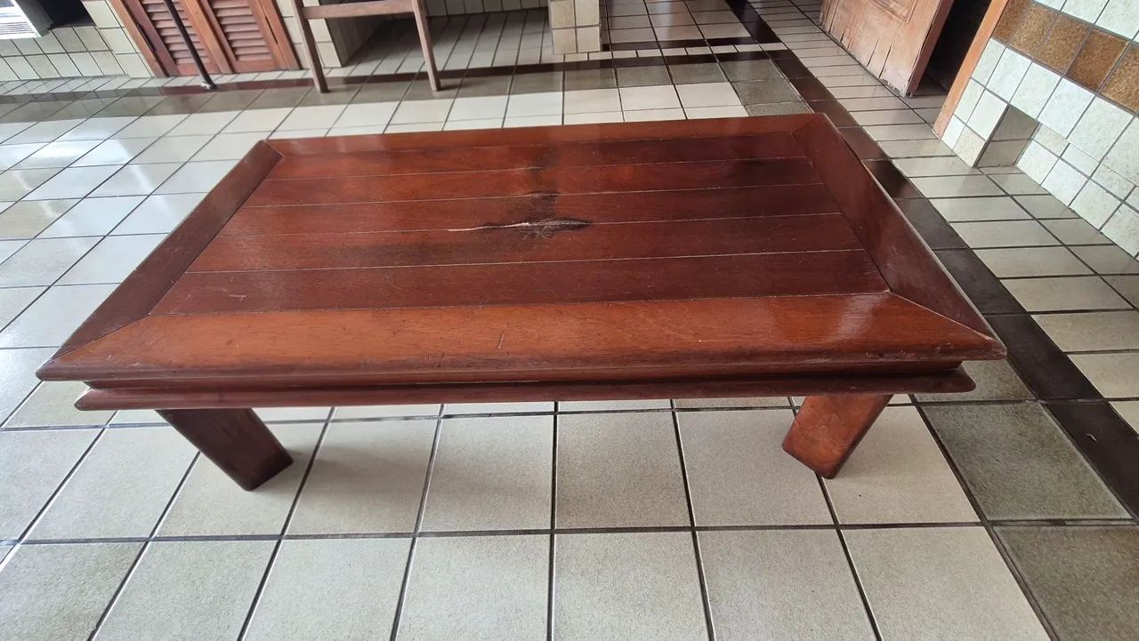 Mesa de Centro Baixa em Madeira - Base Maciça - Foto 3