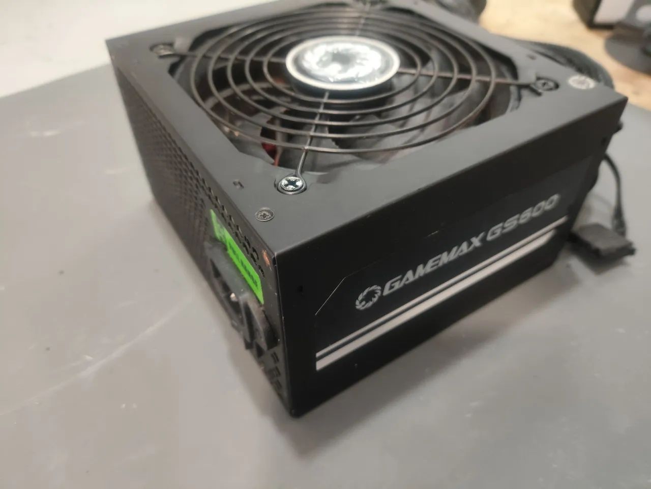 Fonte Pc Gamer 80Plus 600w original excelente estado - Foto 2