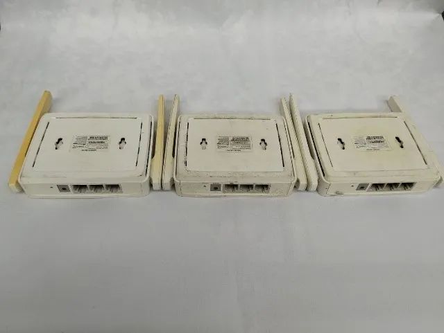 kit 3 roteadores mercusys para retirada de peças - Foto 4