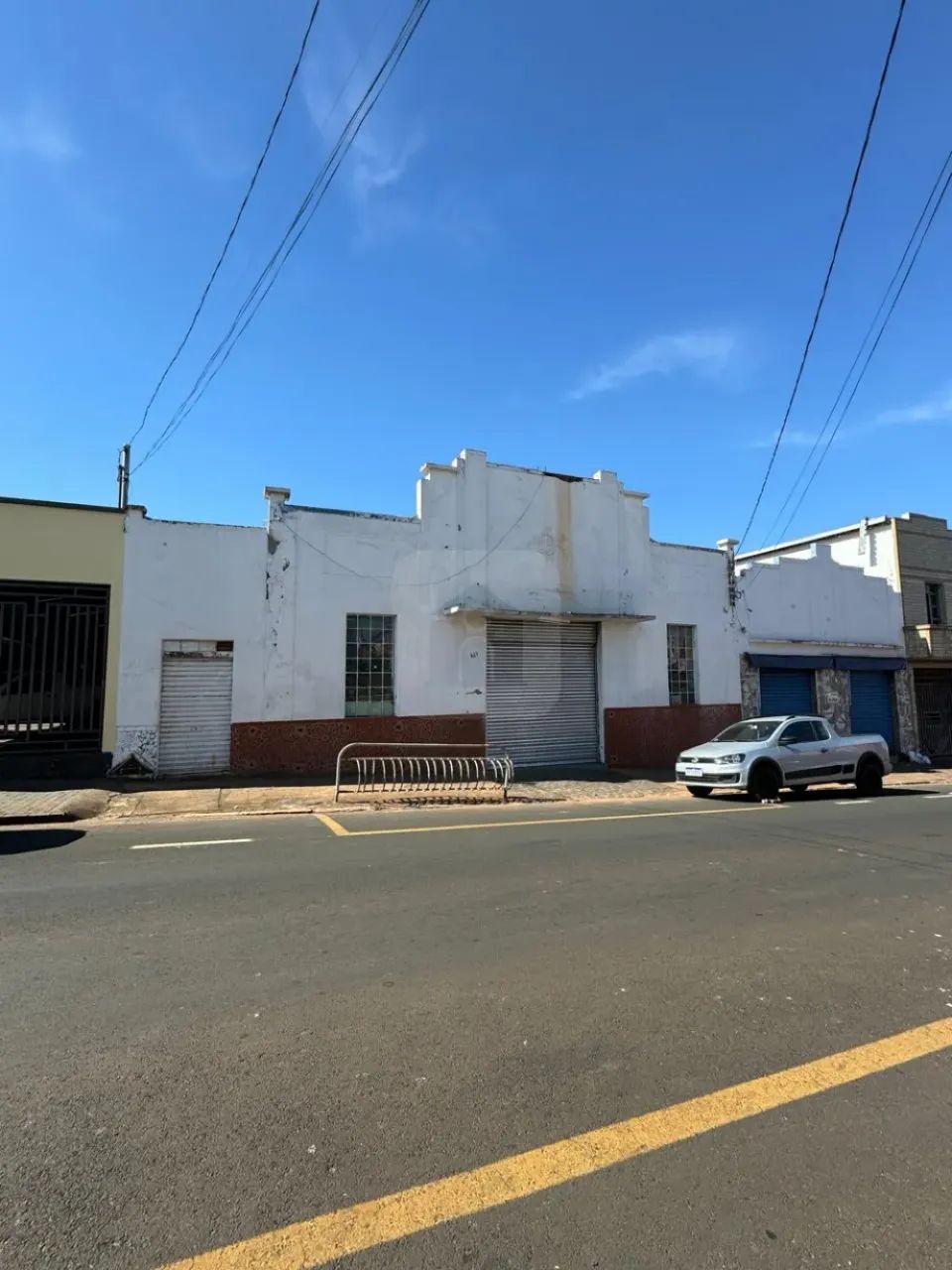 Galpão Disponível para Aluguel no Bairro Centro
