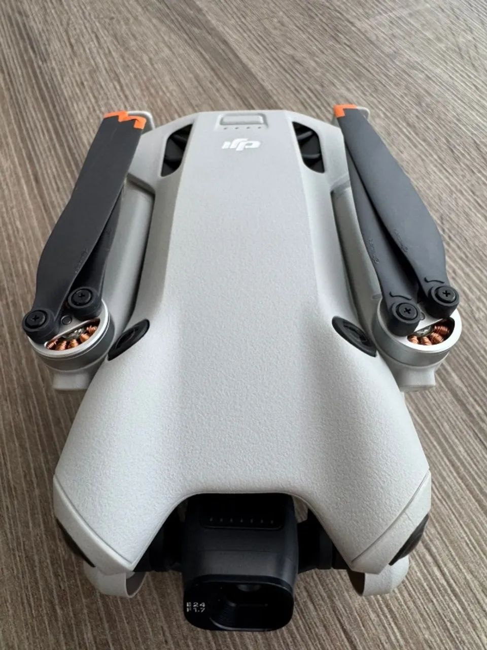 Drone DJI Mini 4 Pro com Controle com Tela (RC 2) - Excelente Estado - Foto 4