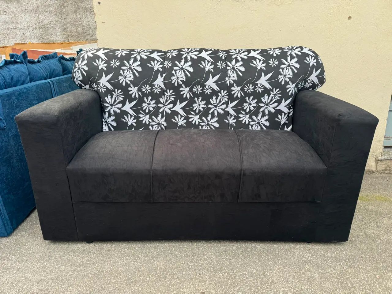 XAROPINHO 3 LUGARES PRETO FLORAL 