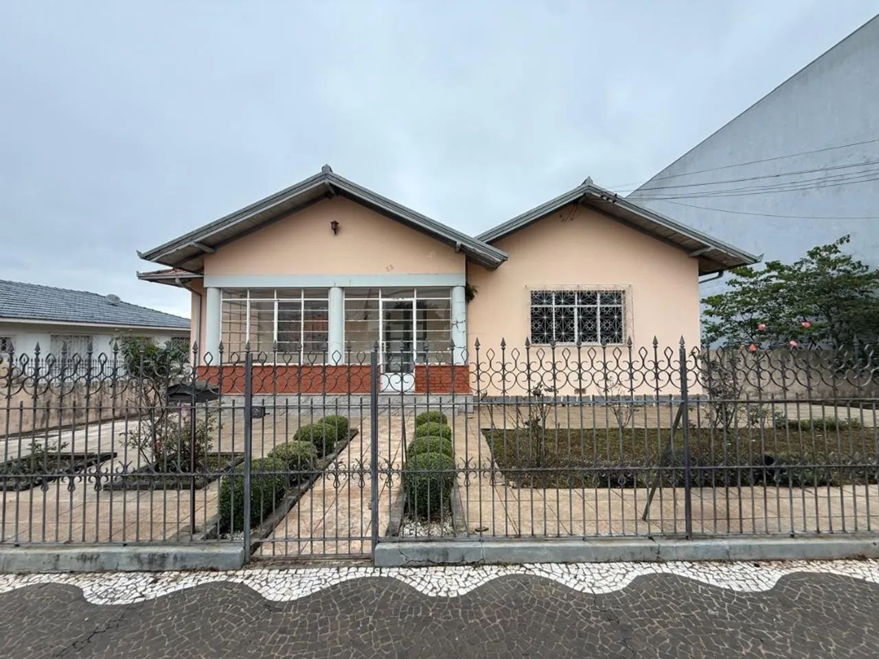 CASA À VENDA EM UVARANAS - Foto 2