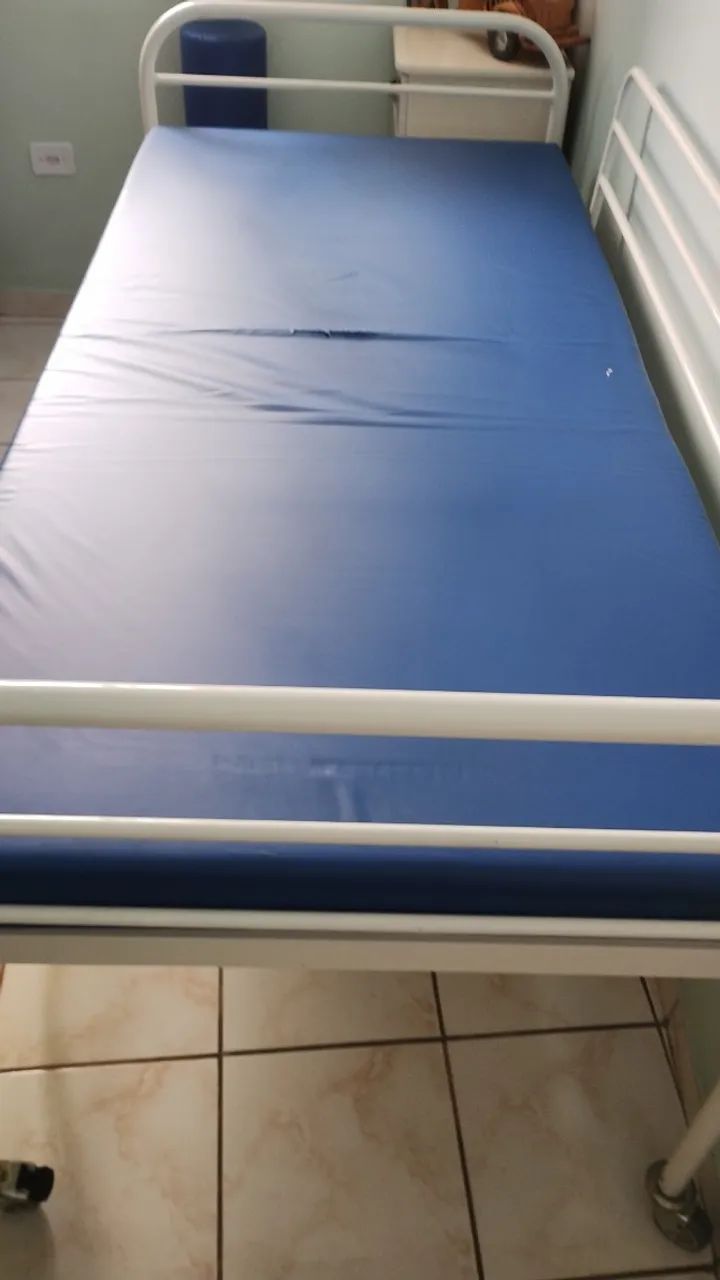 Cama hospitalar 