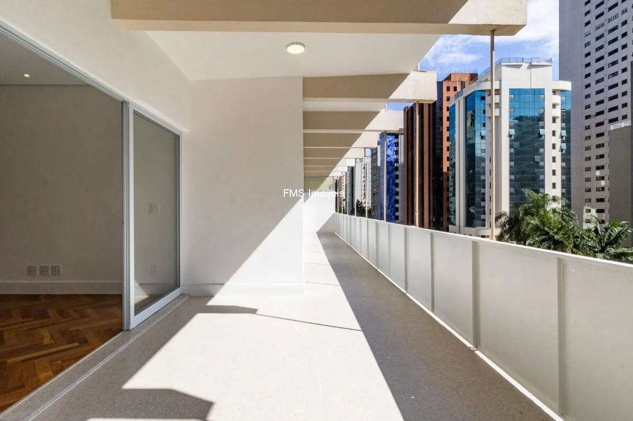 Imperdível apartamento de 3 quartos na Consolação - São Paulo-SP, com 202m² e suíte! - Foto 3