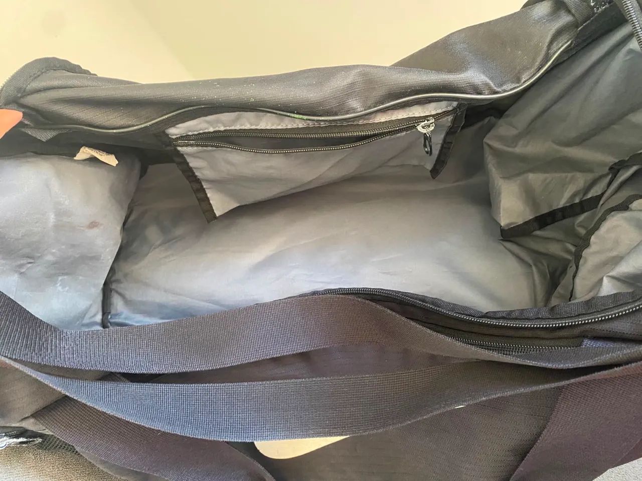 Mochila do tipo mala nike 60L - Foto 2