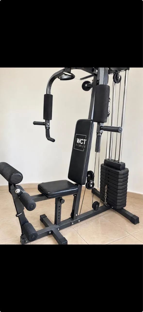Aparelho de musculação 