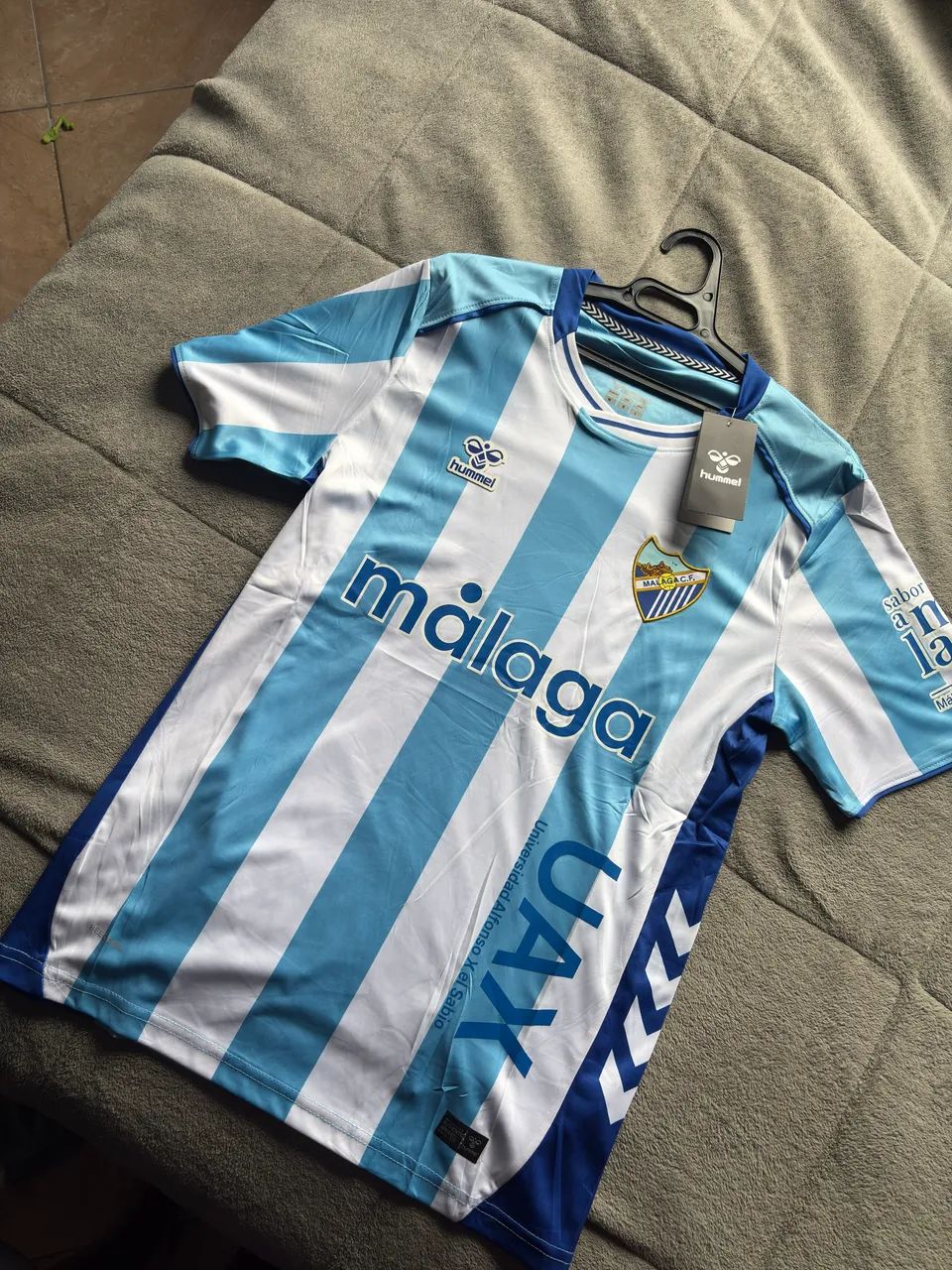Camisa Málaga 25/26 versão Home  - Foto 2