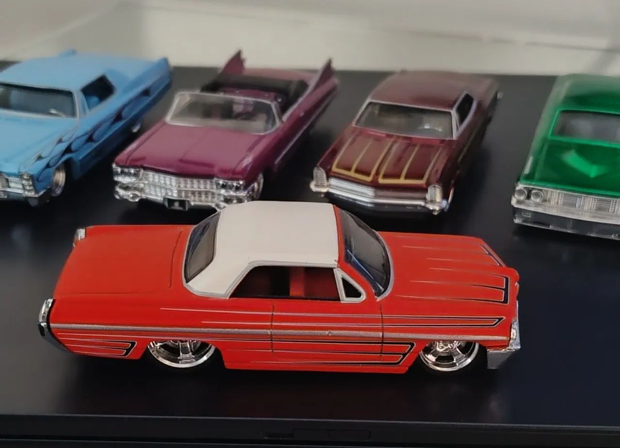 Miniaturas Hotwheels 1:50 - Foto 5