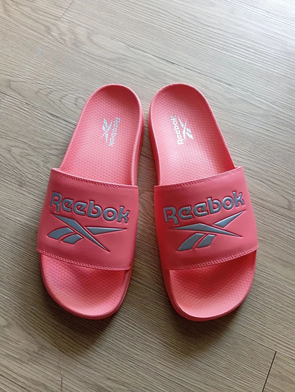 Chinelo Reebok 42