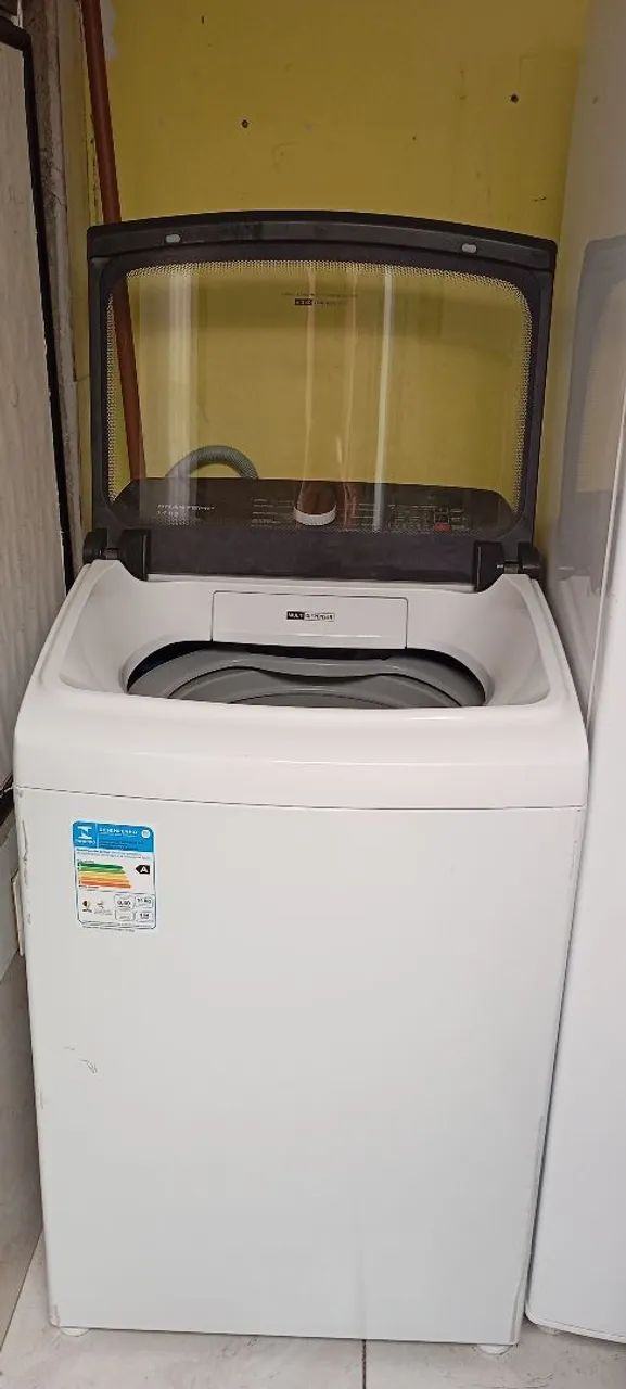 Máquina de lavar 14kg Brastemp nova