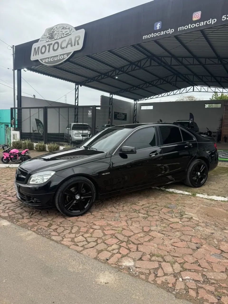 Mercedes-Benz C-180 CGI Classic 1.8 16V 156cv Aut. 2011