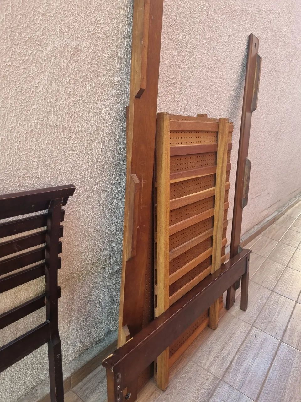 Cama de casal antiga usada - Foto 2