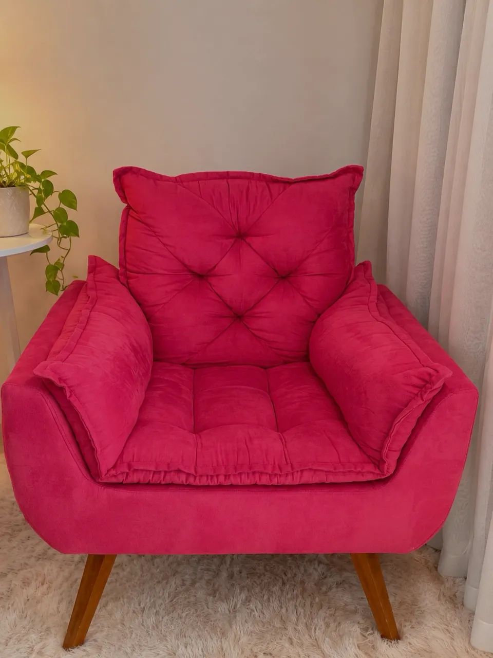 POLTRONA ROSA À VENDA 