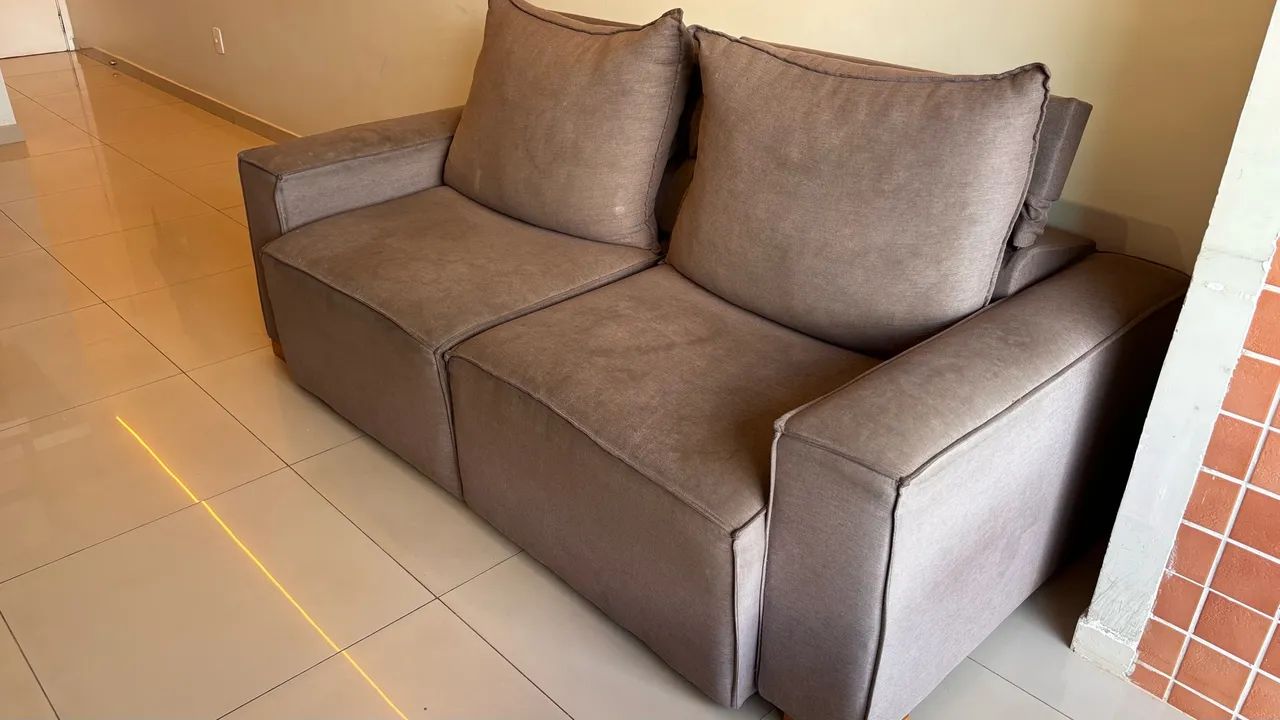 Vendo Sofá Retrátil E Reclinável  2,0 m em ótimo estado.  - Foto 4