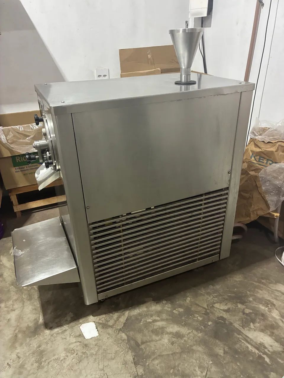 Produtora descontínua 100/120L hora sorvete e açaí  - Foto 2