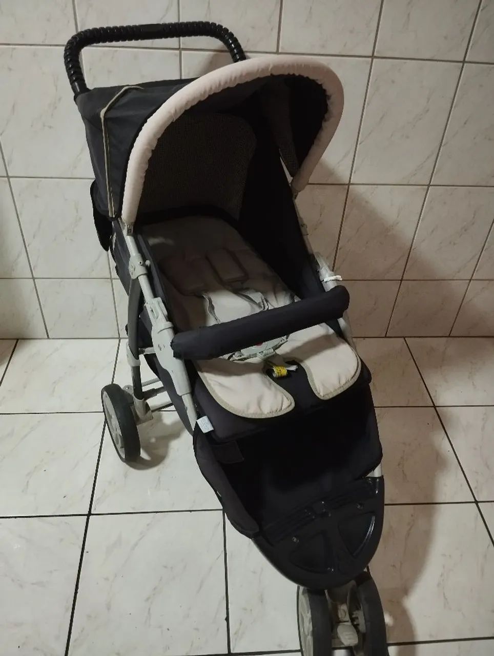 Vendo Carrinho de Bebê Galzerano 