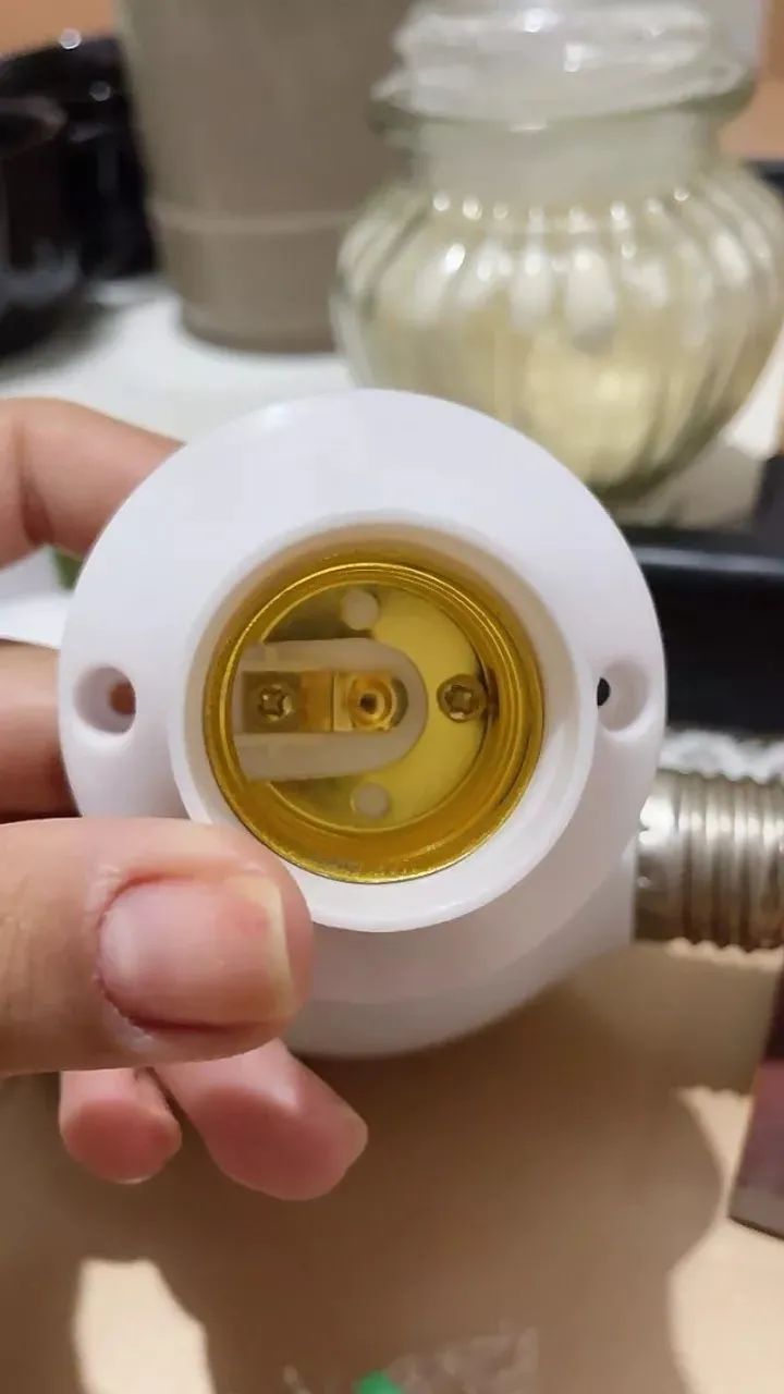Câmera Lâmpada WiFi 360° Full HD (App Yoosee) - Foto 6