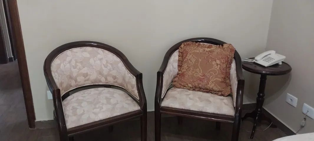 2 sofás e 2 poltronas - Foto 4