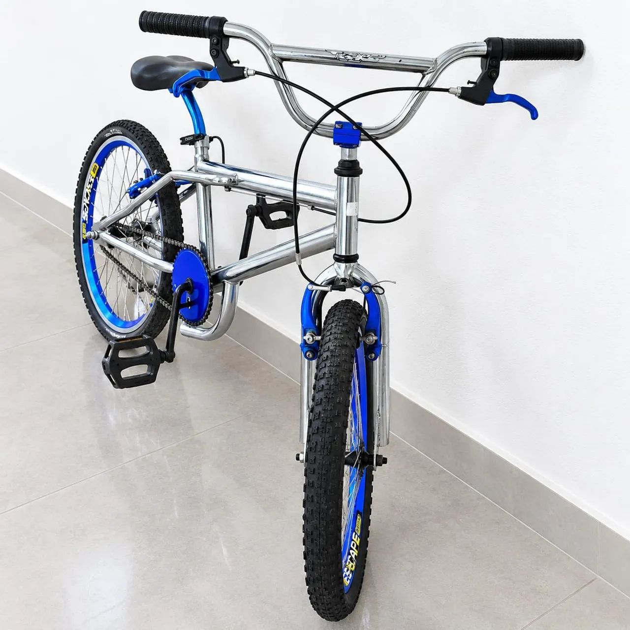 Bicicleta Cromada aro 20 