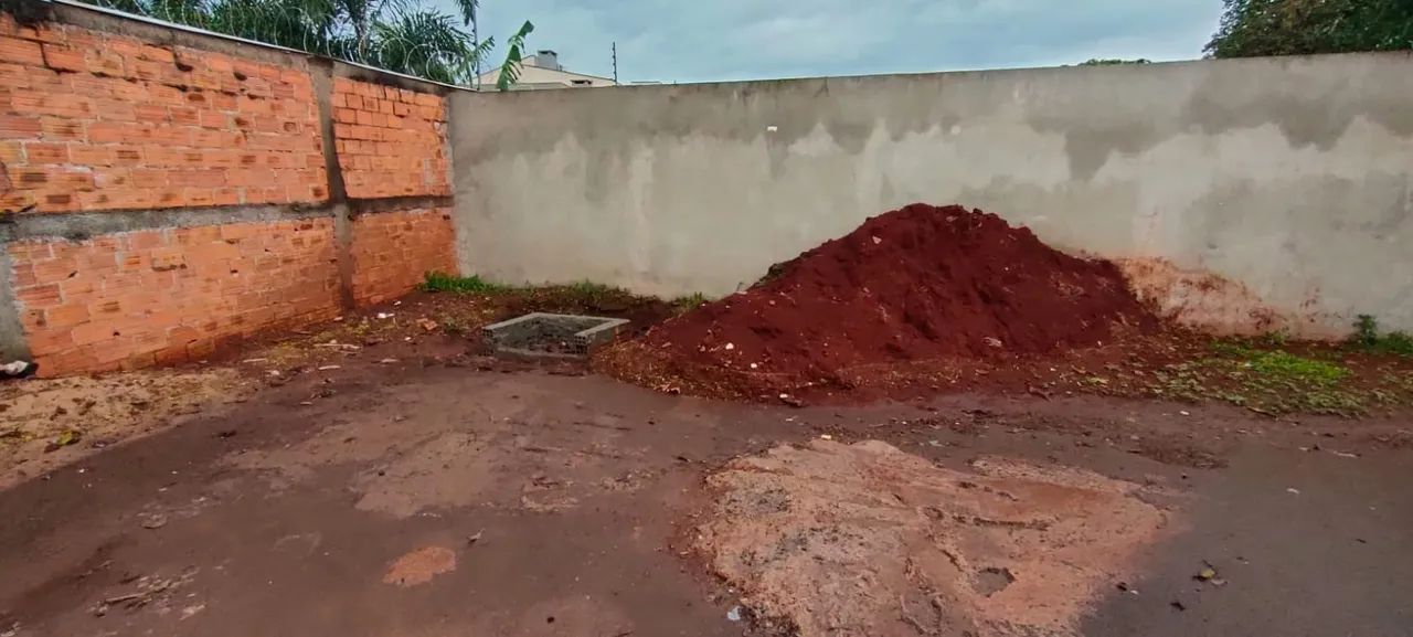 Doação de terra, aprox de 2 a 4 m3
