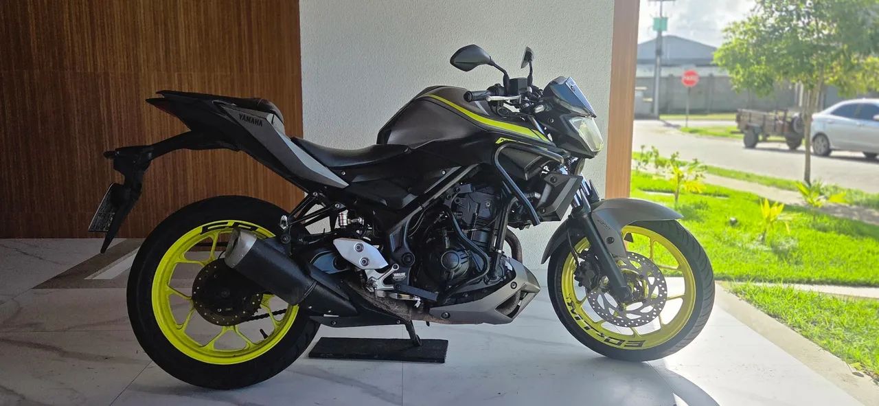 Yamaha Mt-03 Extra.