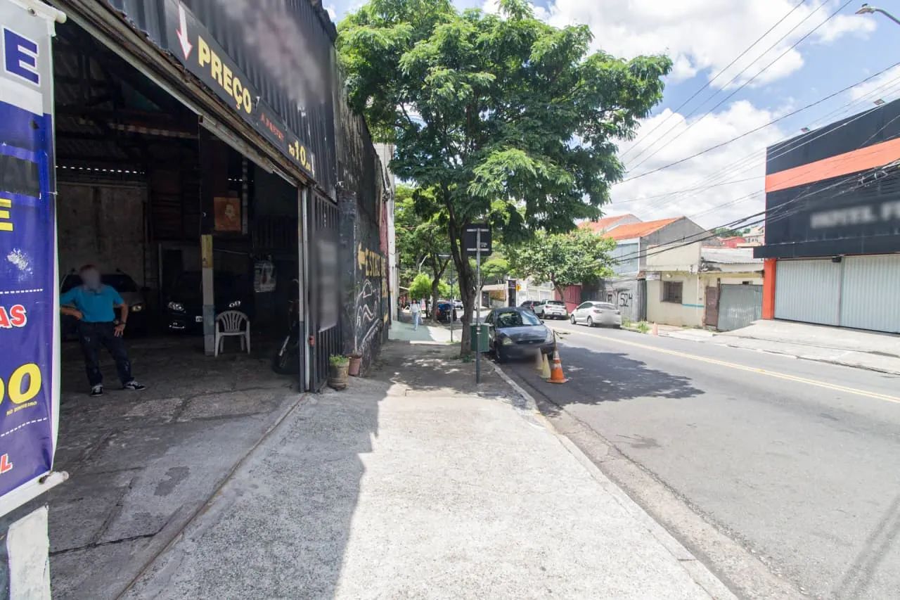 Galpão na Rua Bom Sucesso, 509  202 m² - Foto 2
